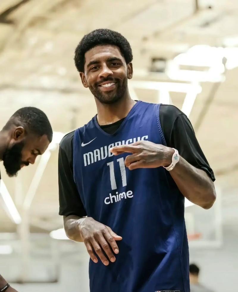 斯基拉：37岁的前葡萄牙国门帕特里西奥正在考虑退役（斯基拉：37岁前葡萄牙门将帕特里西奥正权衡是否挂靴）