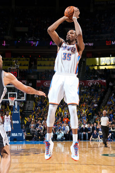 NBA球队战术解析：勇士防守新打法,（拆解NBA战术：勇士防守体系的全新思路）