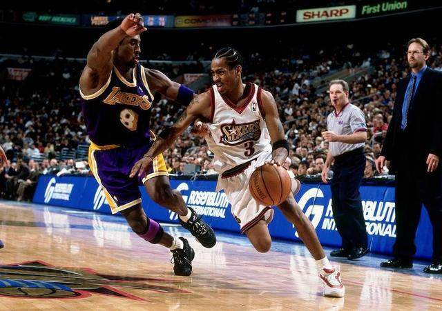 意媒：库普梅纳斯转型中卫表现亮眼，尤文中场补强成当务之急（意媒：库普梅纳斯客串中卫闪光，尤文中场补强迫在眉睫）